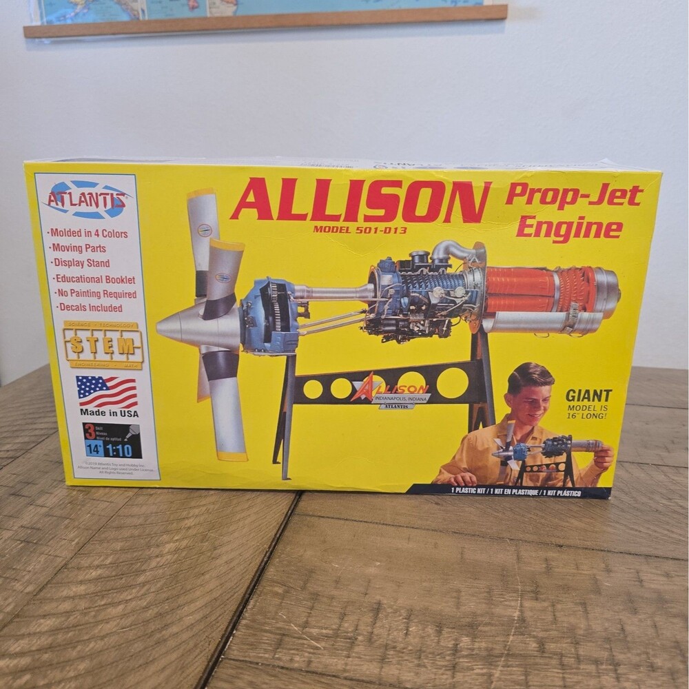Atlantis 1:10 Scale Allison Turbo-Prop Aircraft Engine Plastic Model Kit 18-1551